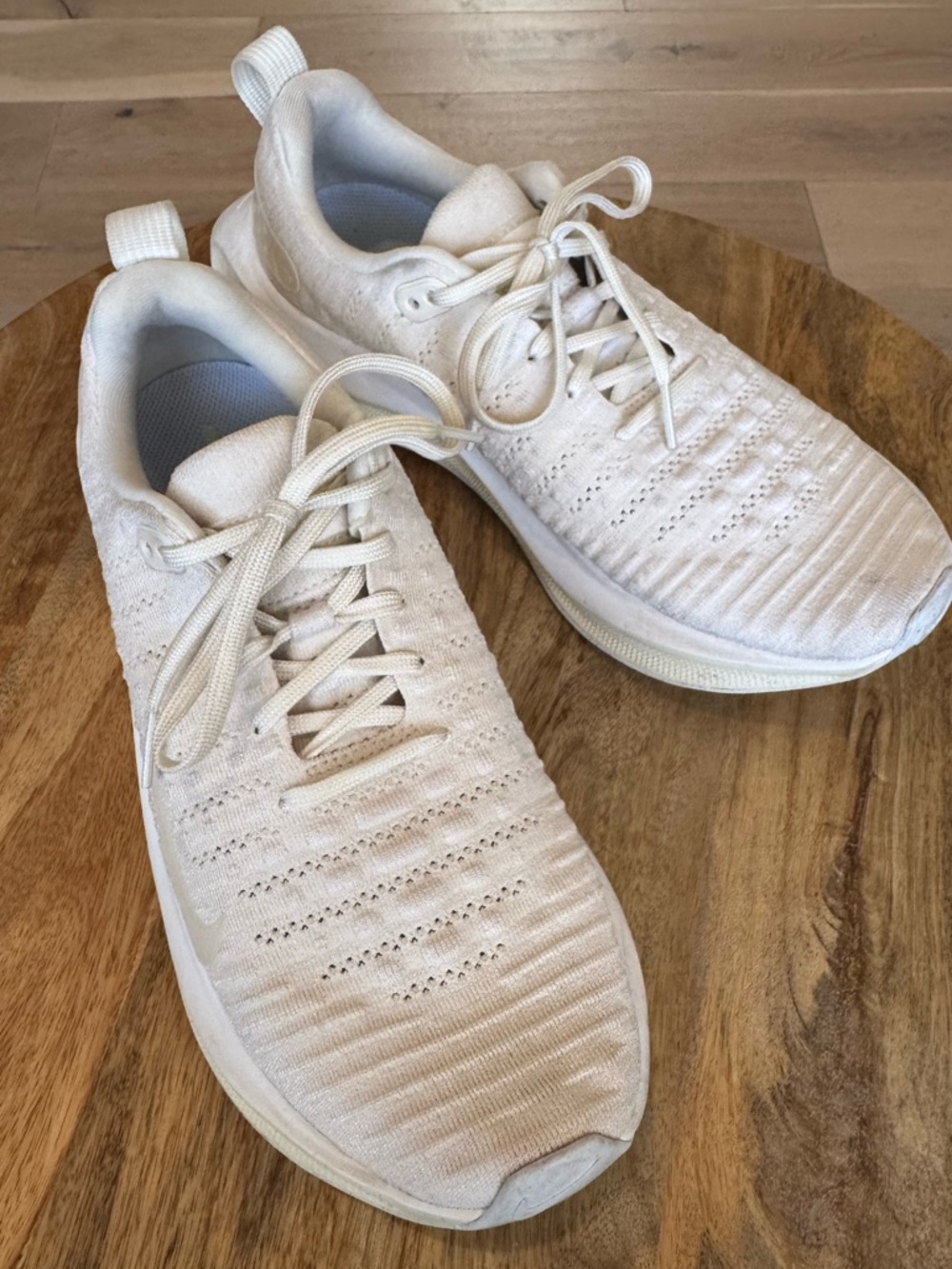 Nike React Infinity Run 4, women’s size 9.5 - Picture 3 of 12